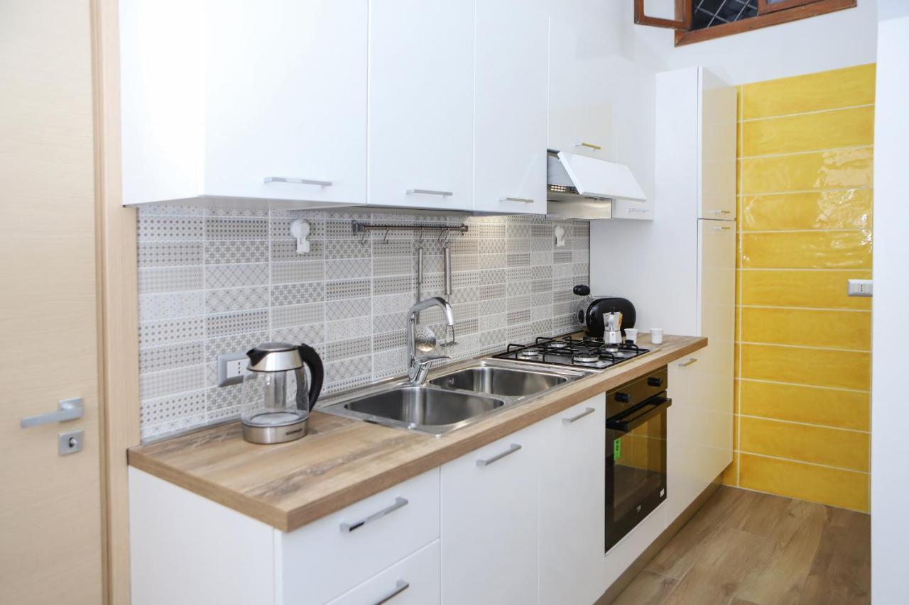 Tribunali Family Apartment By Wonderful Italy Naples Extérieur photo